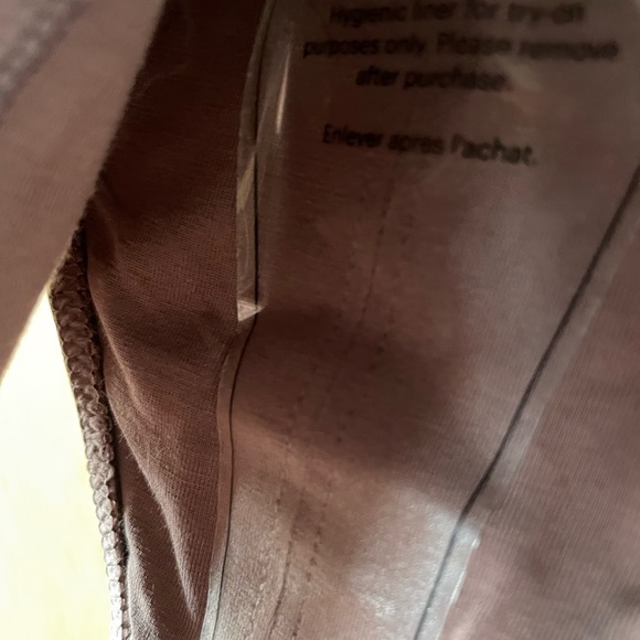 Everlane The Cami Bodysuit - Picture 7 of 8